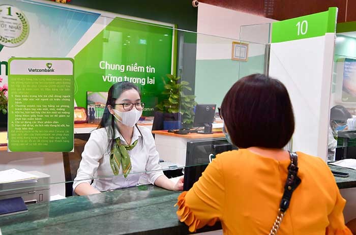 Tổng đài Vietcombank